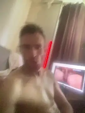 pervobooy webcam