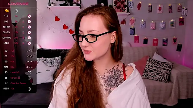 velvet_cherry_ webcam