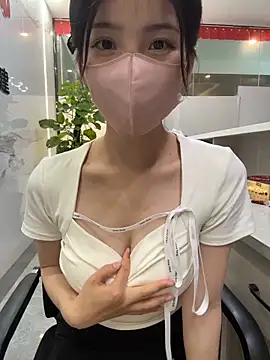 gougou13 webcam