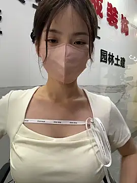 gougou13 webcam
