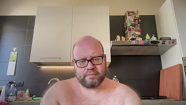 theitalianbear webcam