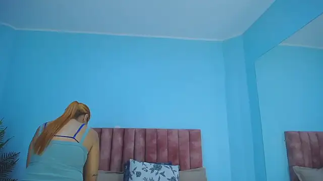 nana_levy webcam