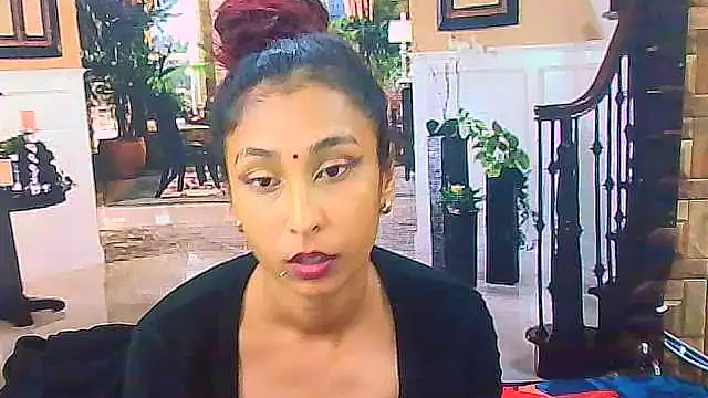 IndianSexyButt webcam