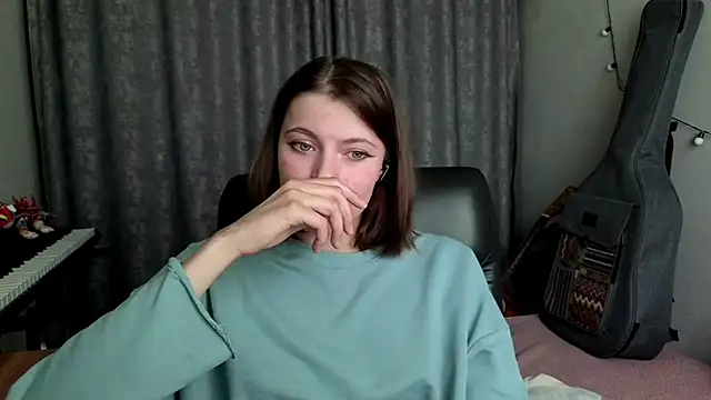 CutieAnny webcam