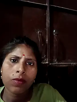 Maya_mohni webcam
