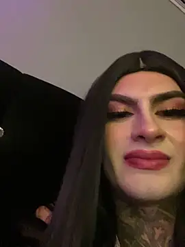 valen_lewiiz webcam