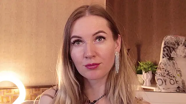 Hello_Lisha webcam