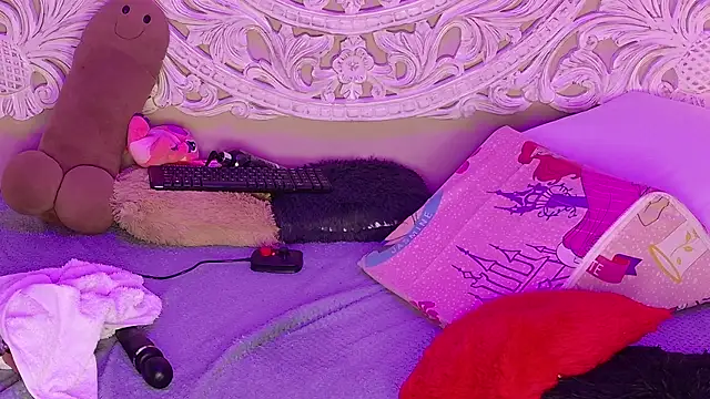 MalaikaBrown webcam