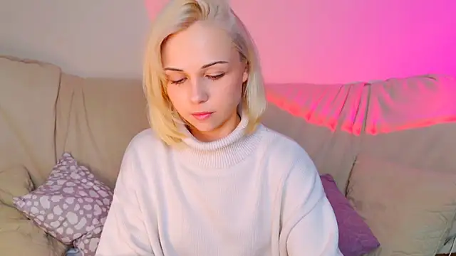 ElenaMonroe webcam