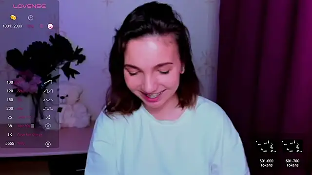 KindHazelHere_ webcam