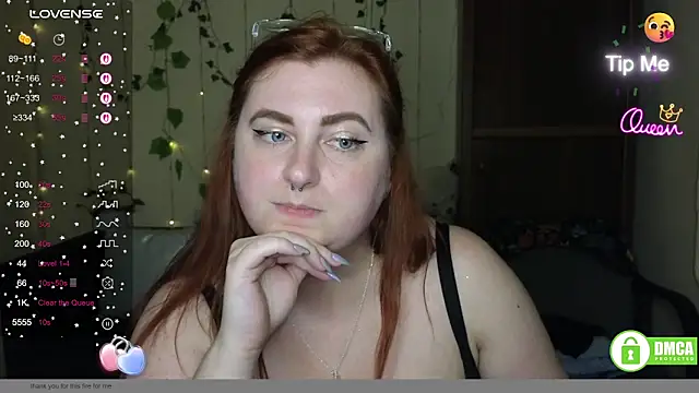 Alicia_love00 webcam