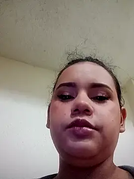 _Miaaleon webcam