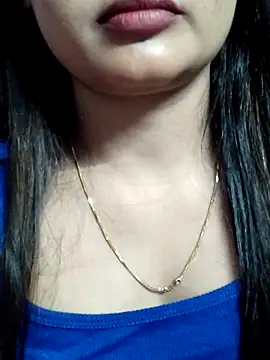 Wild-janvi webcam