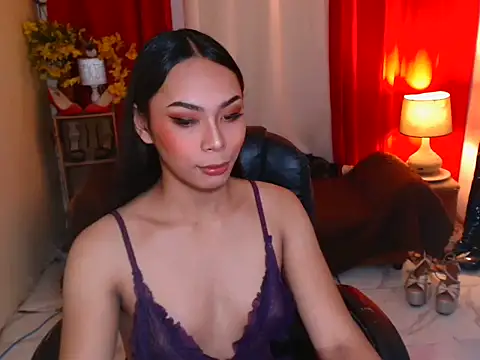 kylieEmparado webcam