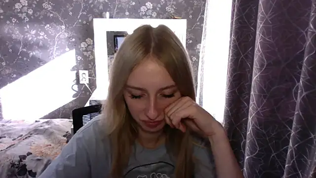 AliceTwinkle webcam