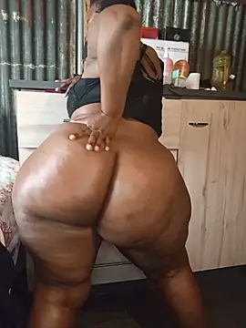 curvyloneah75 webcam