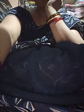 indianhotwife639 webcam