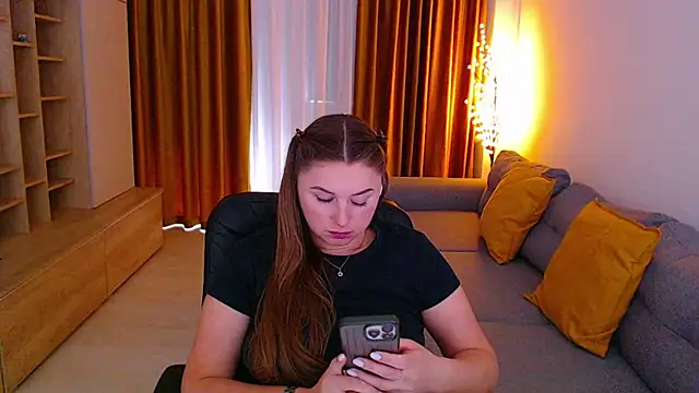 mia_bloomy webcam
