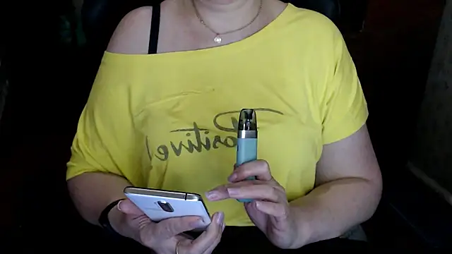 AlisaHot55 webcam