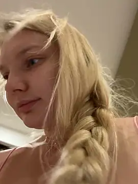 AmmyHot webcam