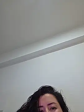 NeredaXxx webcam