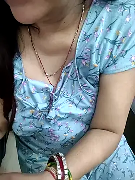Mayuri77 webcam