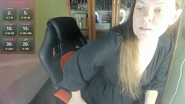 MiaLores webcam