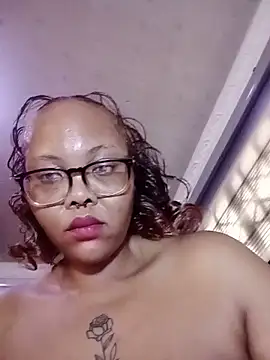 ShantelBootyBoobs webcam