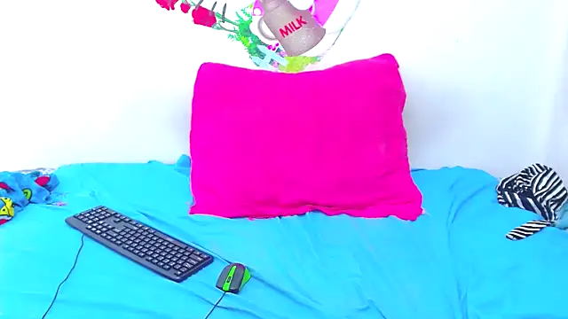 xblackskinny22 webcam