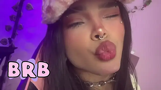 Maki_XOXO webcam