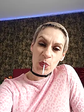 KittyDesiree webcam