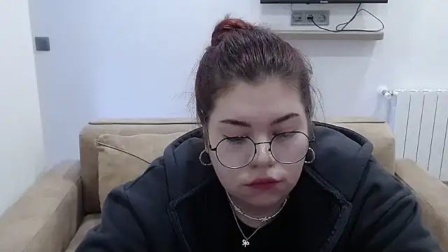 Isabel_Graves webcam