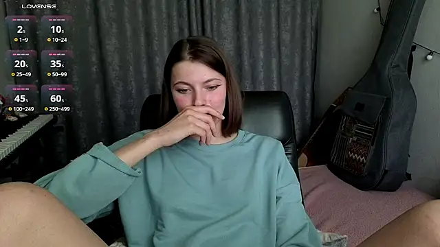 CutieAnny webcam