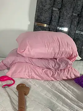 Natasharuso webcam