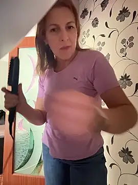 Hot-Milf4U webcam
