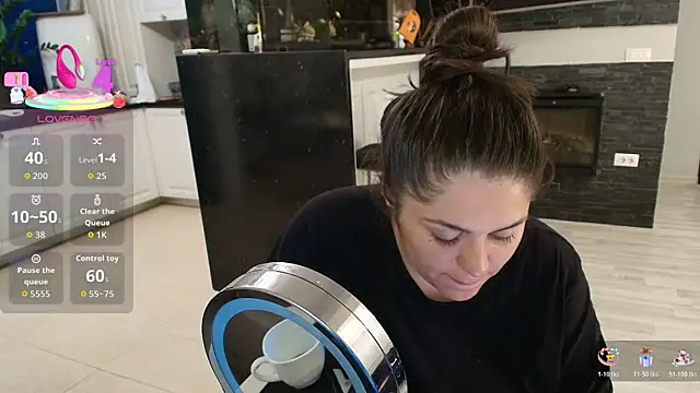 Layla- webcam