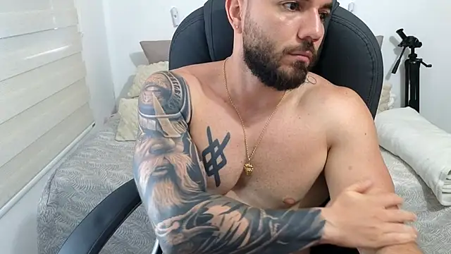 Isaac_Carter webcam