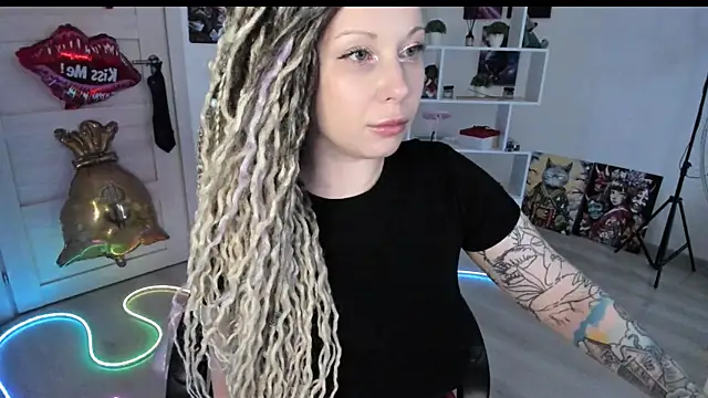 HoneySallyMoore webcam