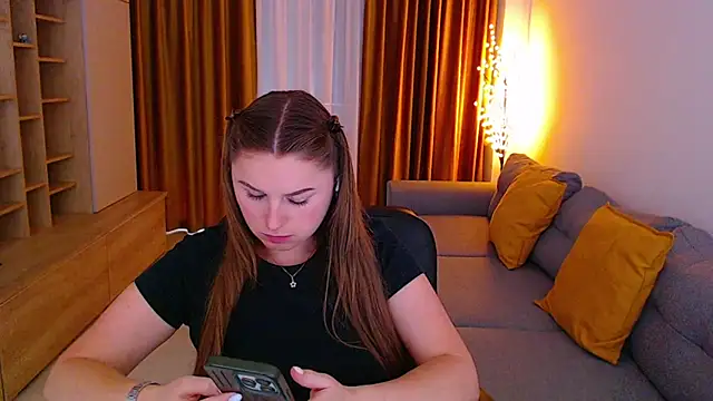 mia_bloomy webcam