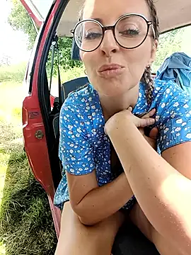 Jade_Emeraud webcam