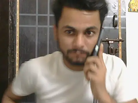 Stubborndesiboy webcam