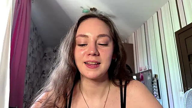 EllieNorth webcam