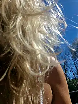 CelynaRoss live sex cam