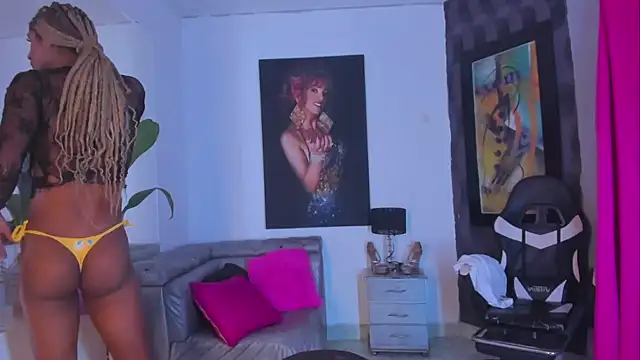 Ciara_HotTs webcam