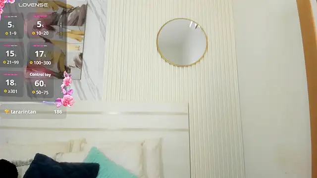 Afro_Luna webcam