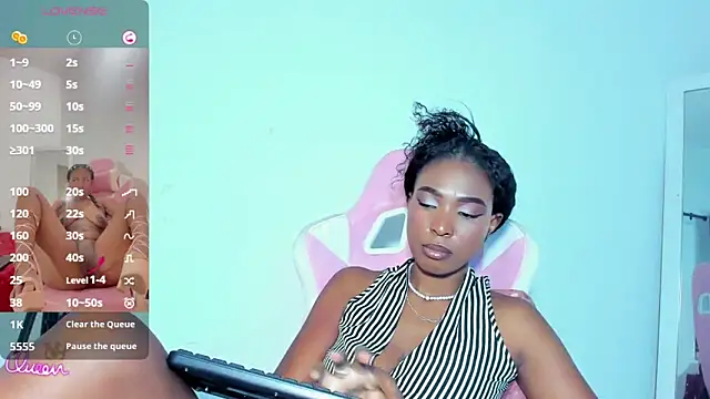 myblackdoope webcam