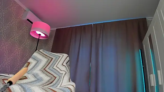 Juicy_Vikki webcam