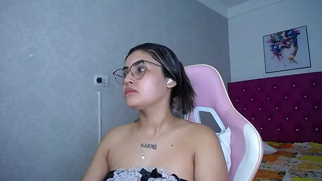 kathe-mills235 webcam