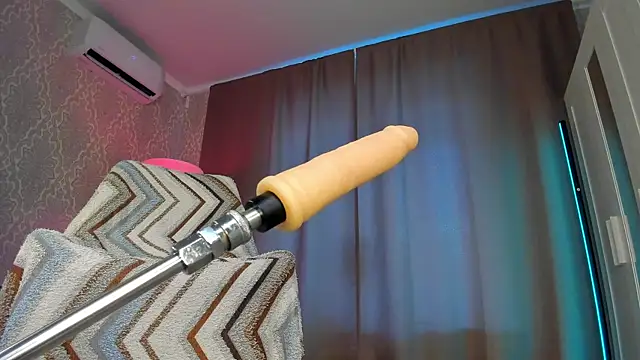 Juicy_Vikki webcam