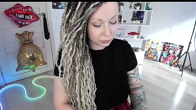 HoneySallyMoore webcam